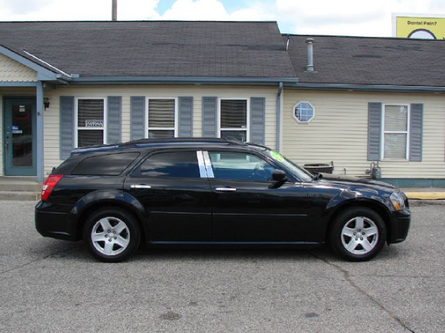 Dodge Magnum 2005 photo 4