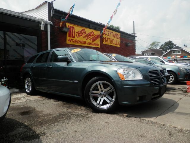 Dodge Magnum 2005 photo 4