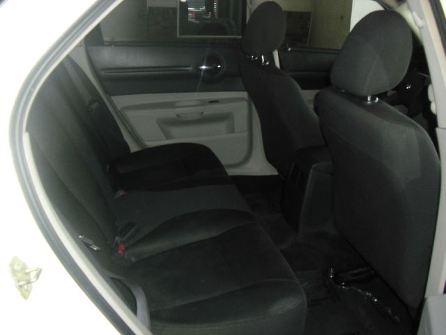 Dodge Magnum 2005 photo 0