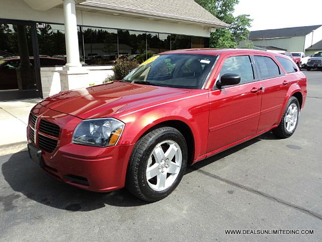 Dodge Magnum 2005 photo 3