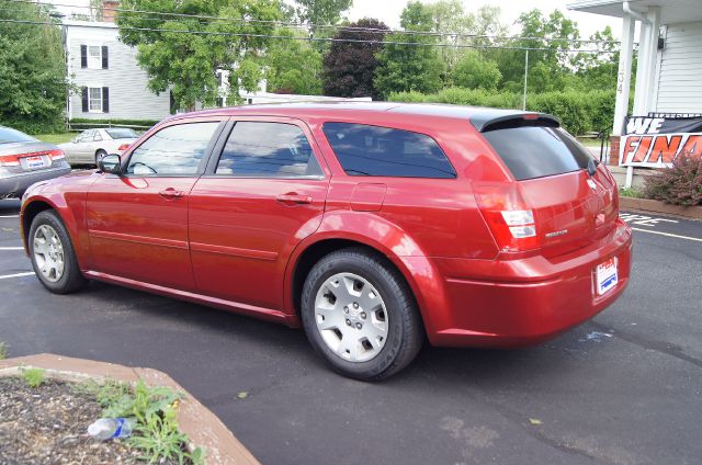 Dodge Magnum 2005 photo 3