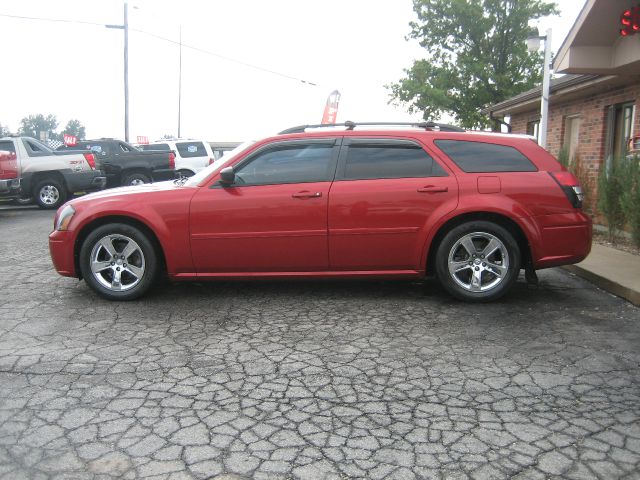 Dodge Magnum S Wagon