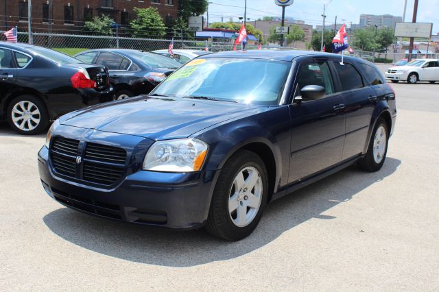 Dodge Magnum 2005 photo 12