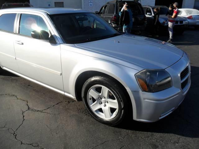 Dodge Magnum 2005 photo 15