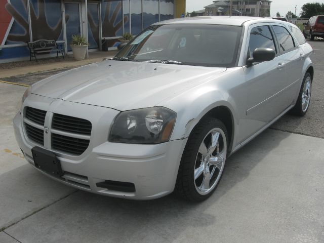 Dodge Magnum 2005 photo 3