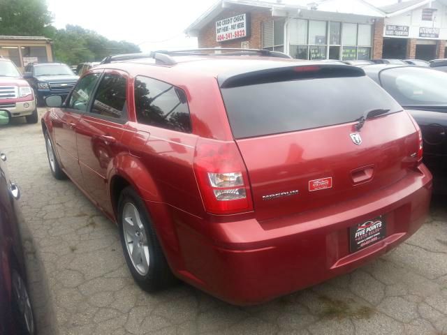 Dodge Magnum S Wagon