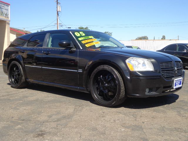 Dodge Magnum 2005 photo 3