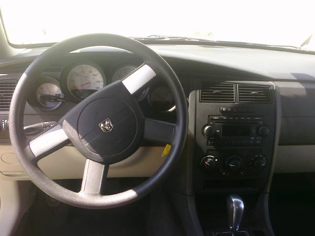 Dodge Magnum 2005 photo 4