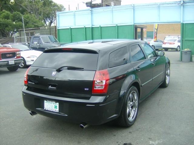 Dodge Magnum 2005 photo 4