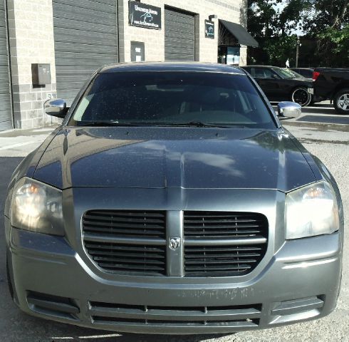 Dodge Magnum 2005 photo 4