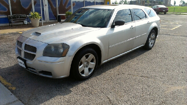 Dodge Magnum 2005 photo 3