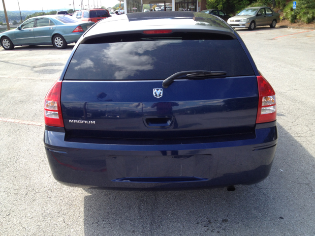 Dodge Magnum 2006 photo 1