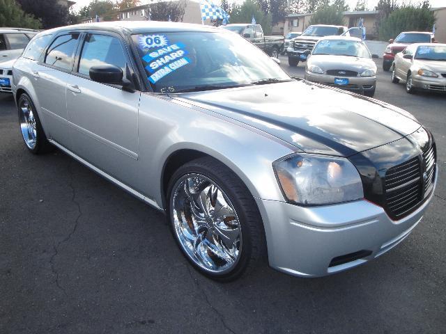 Dodge Magnum 2006 photo 1