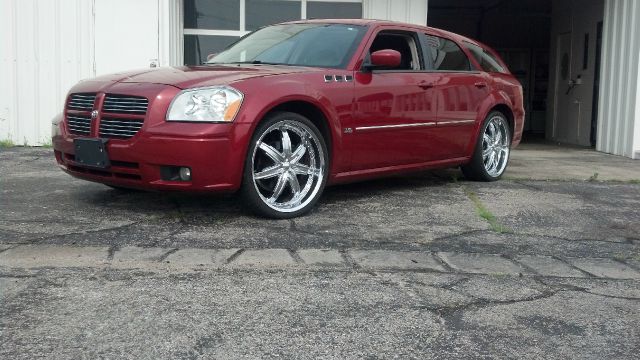 Dodge Magnum S Wagon