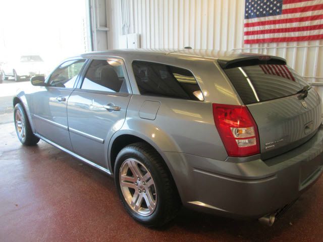 Dodge Magnum 2006 photo 1