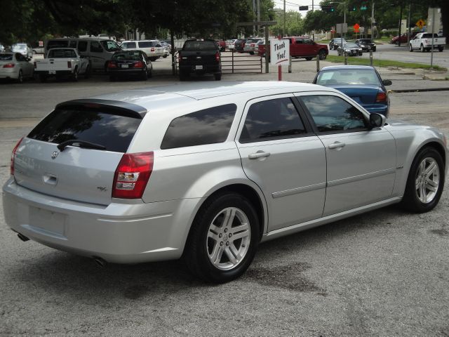 Dodge Magnum 2006 photo 1