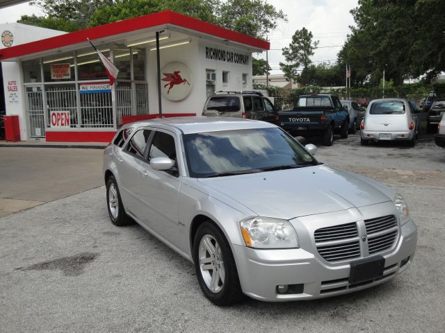 Dodge Magnum 2006 photo 3