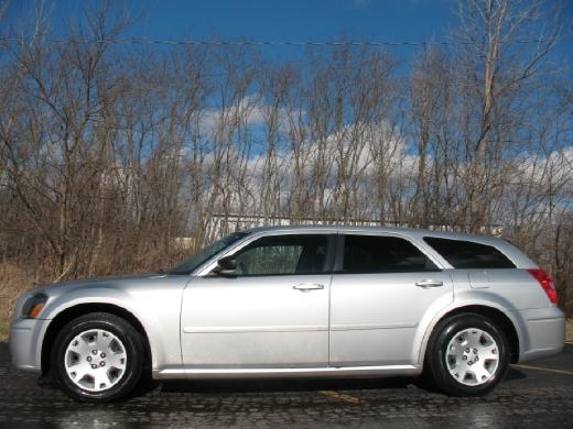 Dodge Magnum I4 MAN (SE) Unspecified