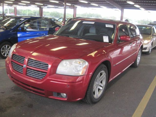 Dodge Magnum 2006 photo 1