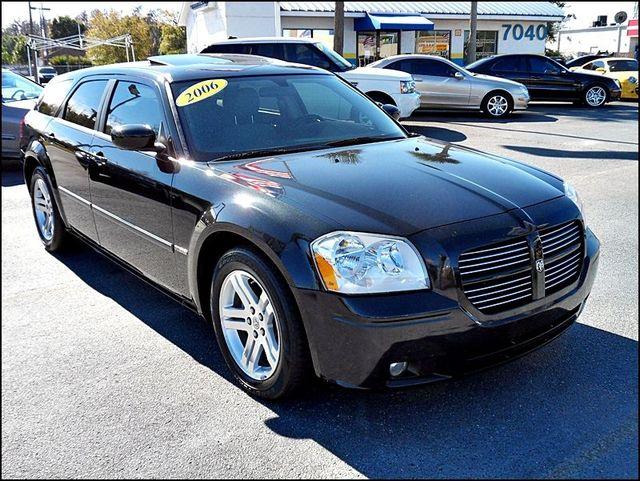 Dodge Magnum 2006 photo 1