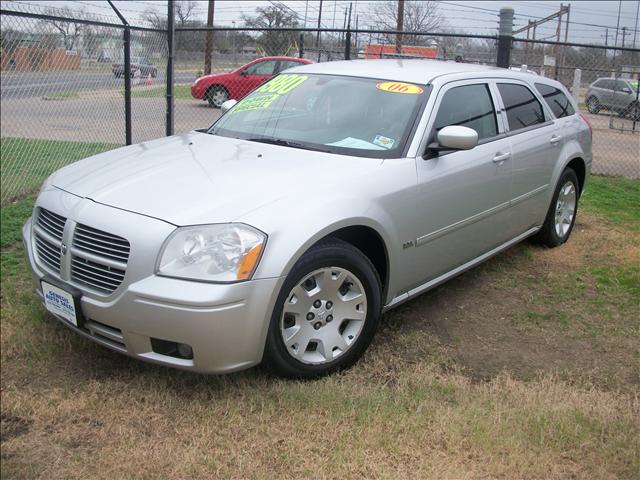 Dodge Magnum S Wagon