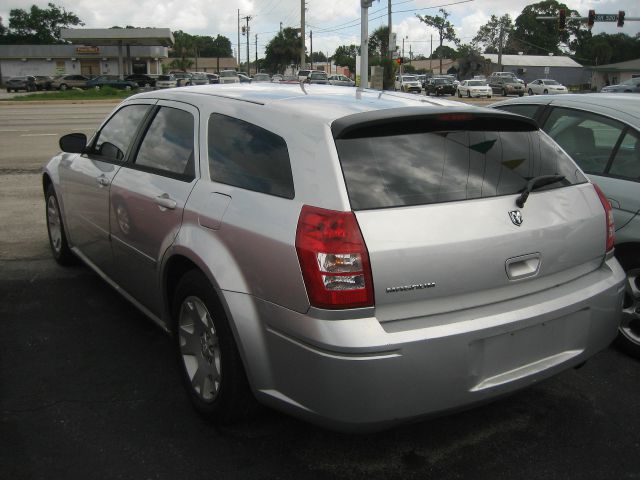 Dodge Magnum 2006 photo 9