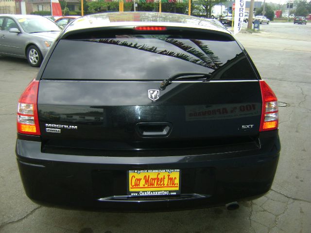 Dodge Magnum 2006 photo 9