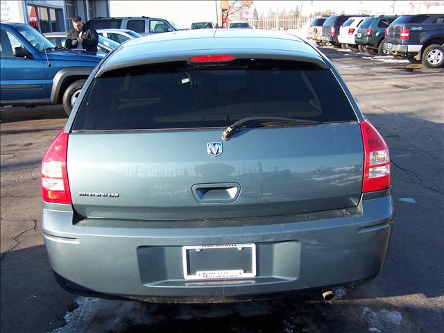 Dodge Magnum 2006 photo 2