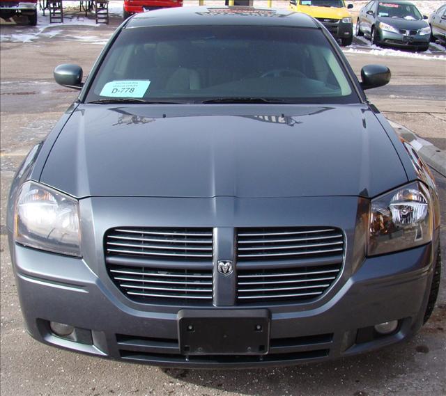 Dodge Magnum 2006 photo 2