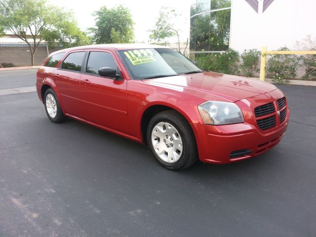 Dodge Magnum 2006 photo 2