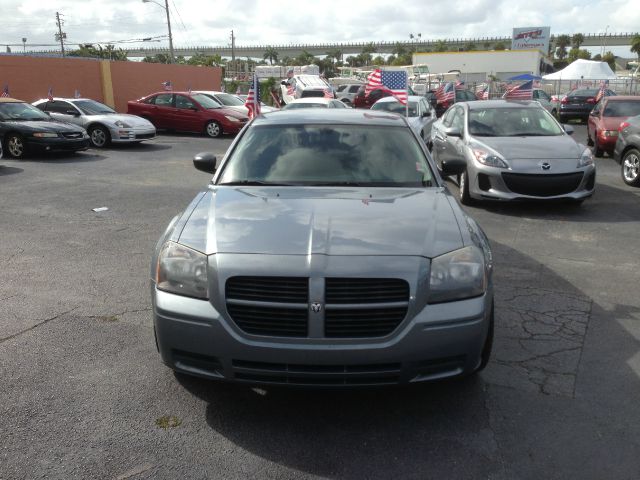 Dodge Magnum 2006 photo 1