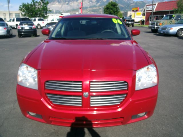 Dodge Magnum 2006 photo 2