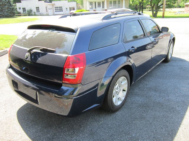 Dodge Magnum 2006 photo 1