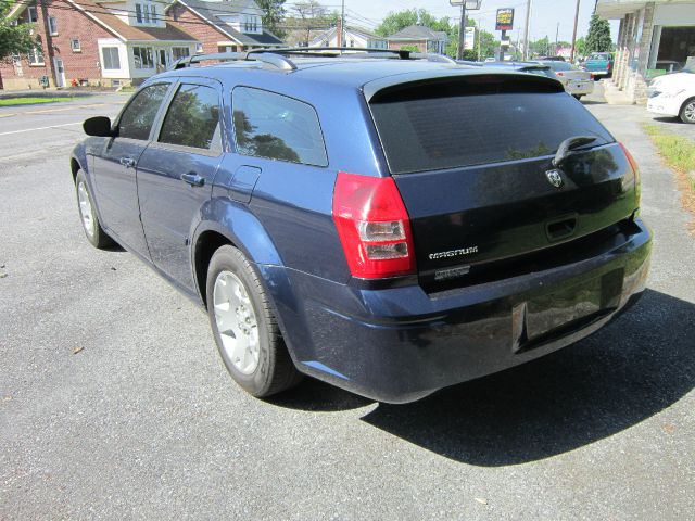 Dodge Magnum 2006 photo 2