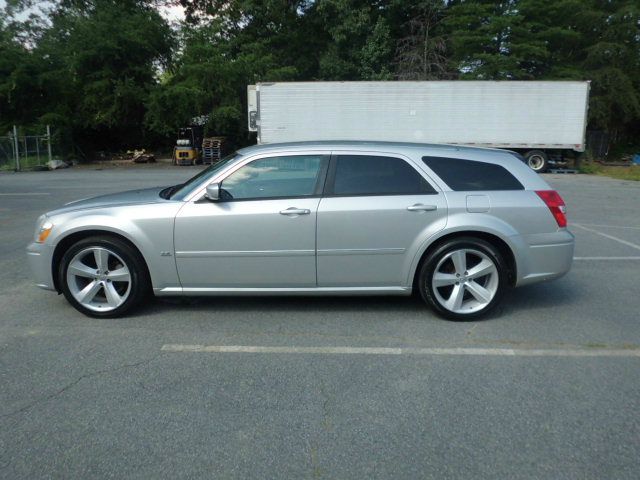 Dodge Magnum 2006 photo 4