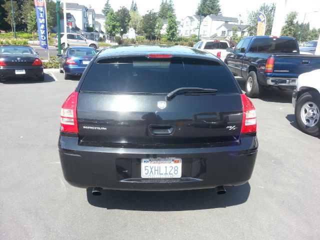 Dodge Magnum 2006 photo 17