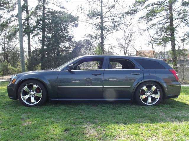 Dodge Magnum 2007 photo 2