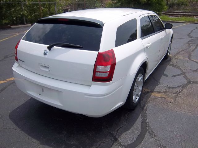 Dodge Magnum 2007 photo 20