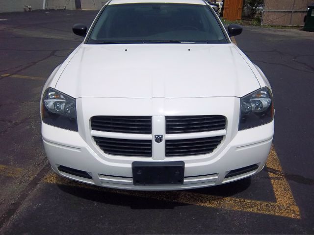 Dodge Magnum 2007 photo 25