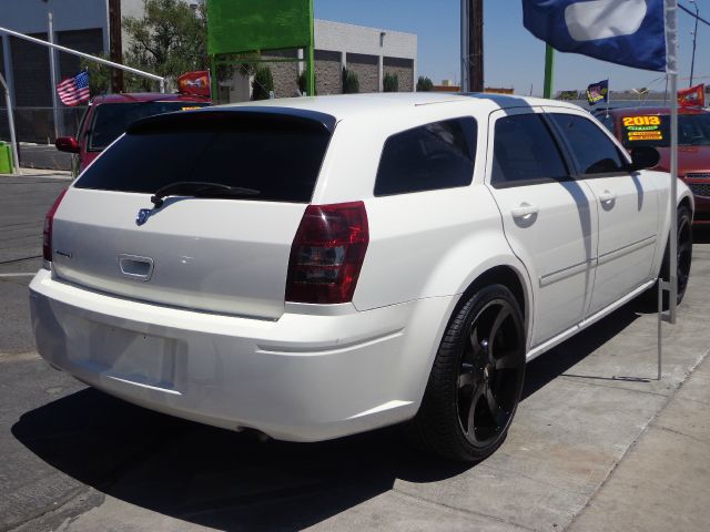 Dodge Magnum 2007 photo 3