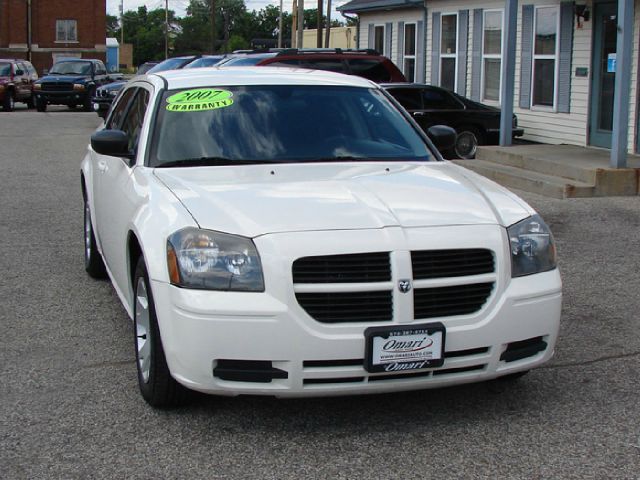 Dodge Magnum 2007 photo 1