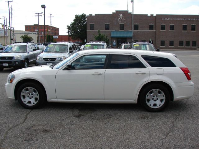 Dodge Magnum 2007 photo 4