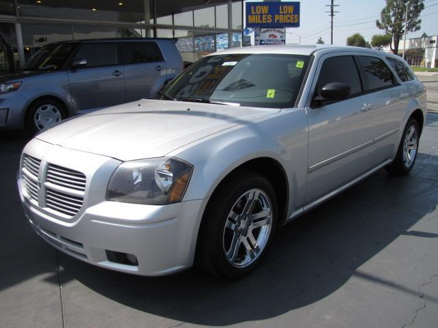 Dodge Magnum 2007 photo 1