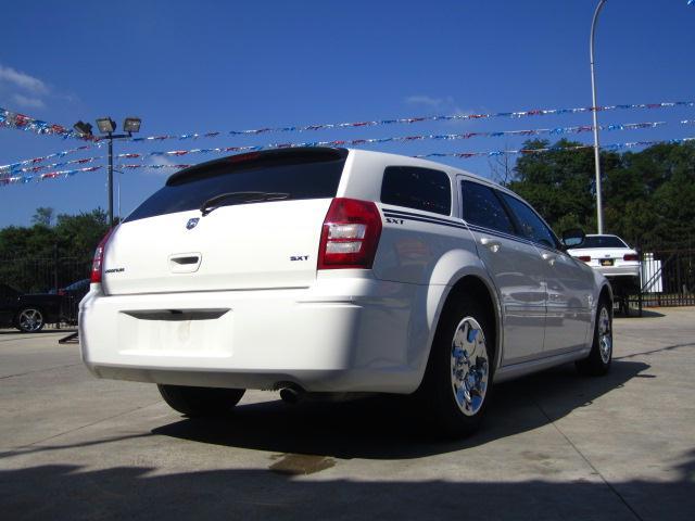 Dodge Magnum 2007 photo 3