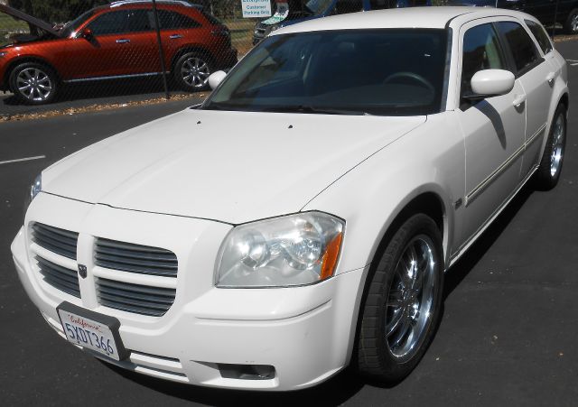 Dodge Magnum 2007 photo 4