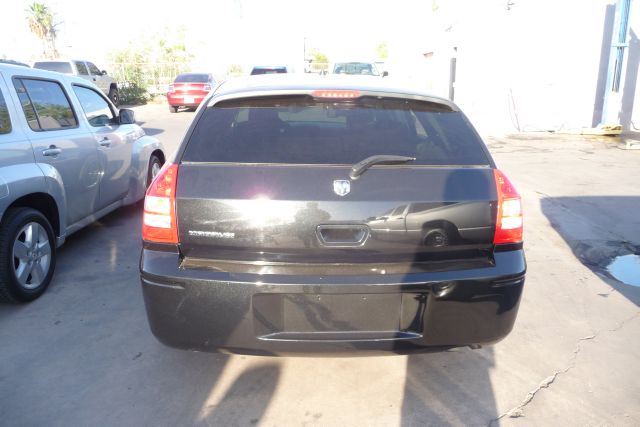 Dodge Magnum 2008 photo 17