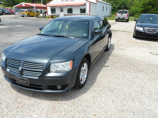 Dodge Magnum 2008 photo 2