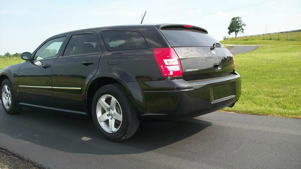 Dodge Magnum 2008 photo 1