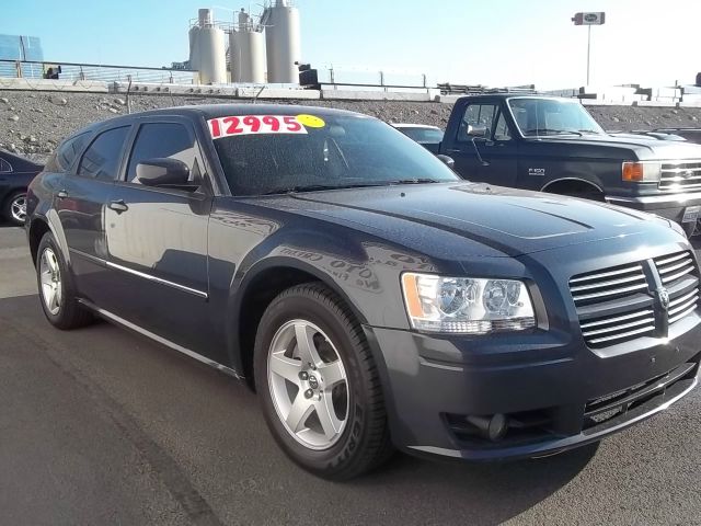 Dodge Magnum 2008 photo 2