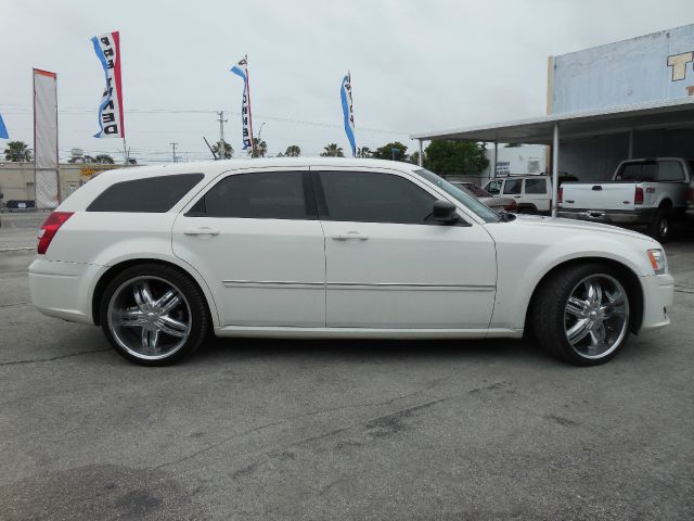 Dodge Magnum 2008 photo 4